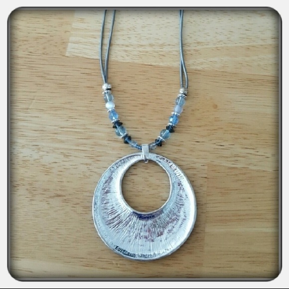 NWOT Blue Cabachon Pendant - Picture 3 of 3